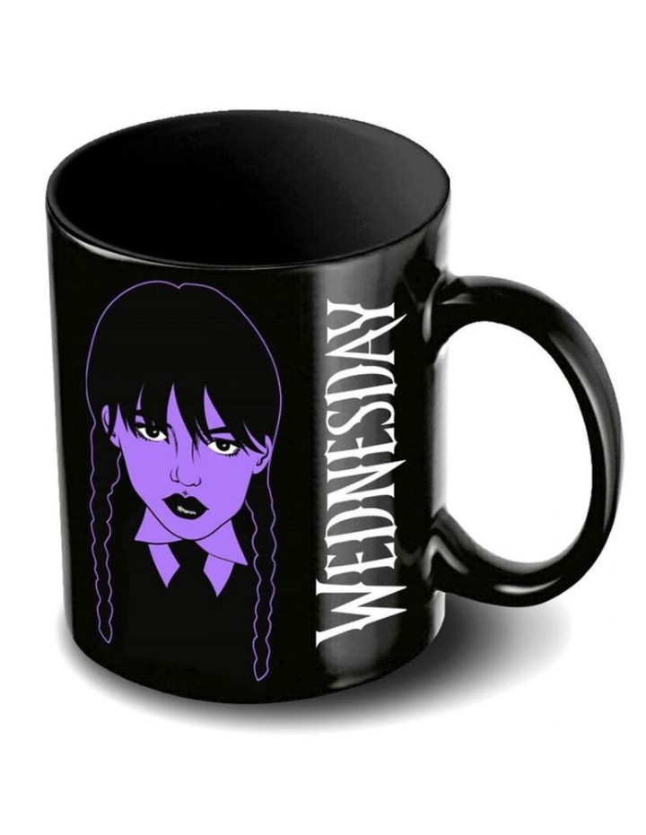 karactermania taza karactermania miercoles addams