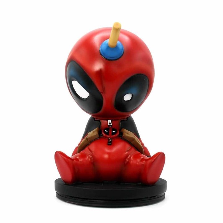semic studios figura hucha semic studios marvel deadpool deadpool skottie young