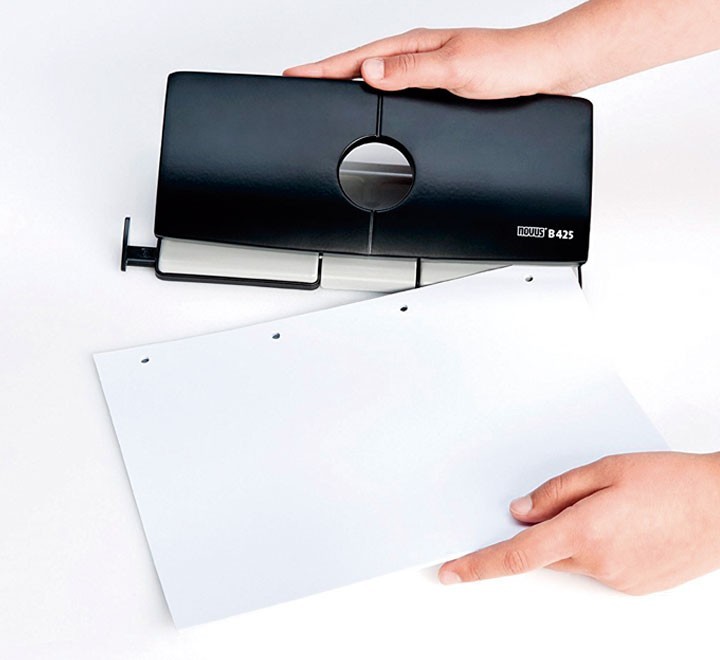 taladro novus b425 gris/negro 025 0469