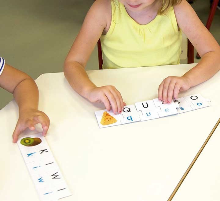 desc.  juego akros palabras fotos