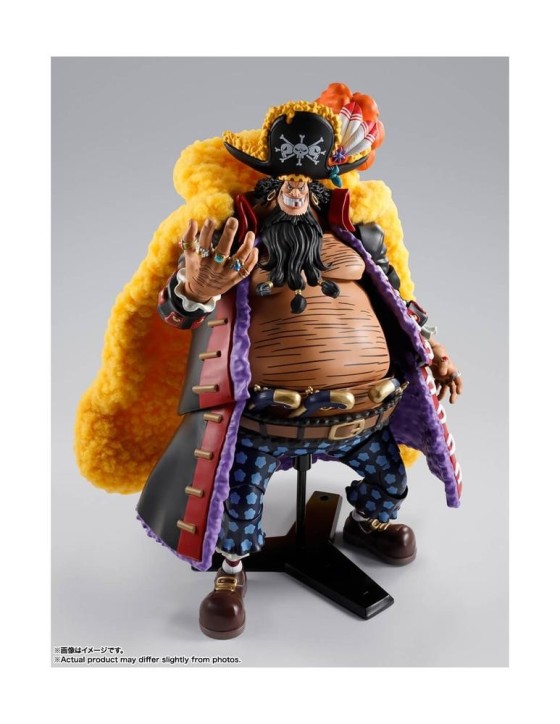 tamashii nations marshall d. teach four emperors figura 24  5 cm one piece sh figuarts