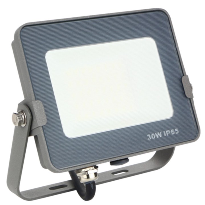 silver foco led silver electronics forge+proyector ips 65 30w 300w    3700k luz calida    2400lm col