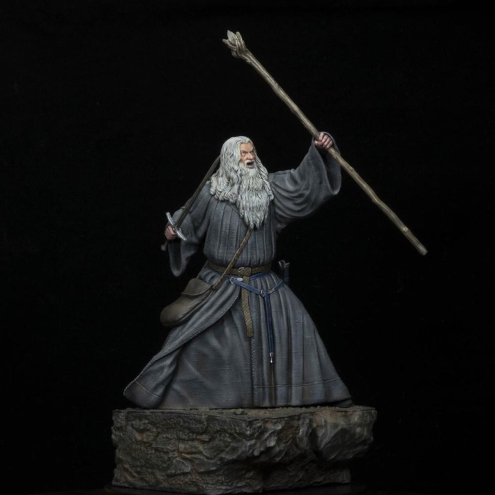 sd toys figura el senor de los anillos gandalf en moria 18 cm