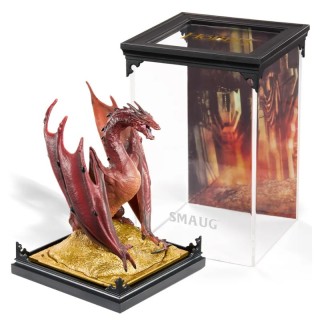the noble collection figura the noble collection bilbo el hobbit diorama smaug