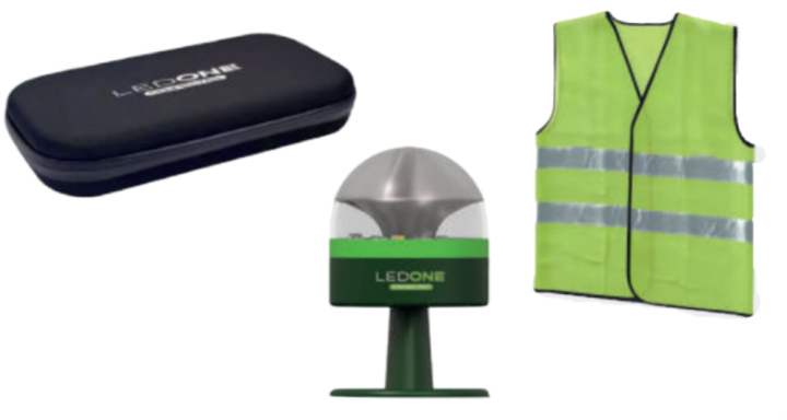 kit chaleco + funda + luz de emergencia led one