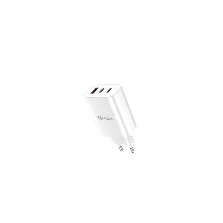cargador qcharx ares 65w 3puertos  2tipoc usb a blanco