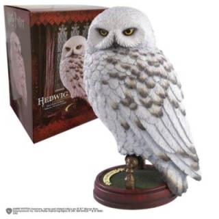 the noble collection figura the noble collection harry potter criaturas magicas estatua resina hedwi