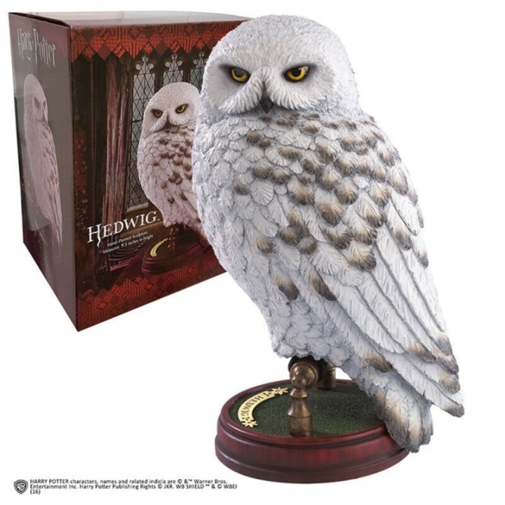 the noble collection figura the noble collection harry potter criaturas magicas estatua resina hedwi