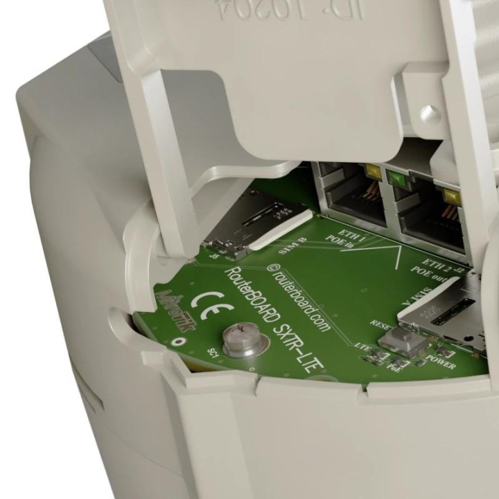 mikrotik sxt lte6 kit 2x10/100 2x2