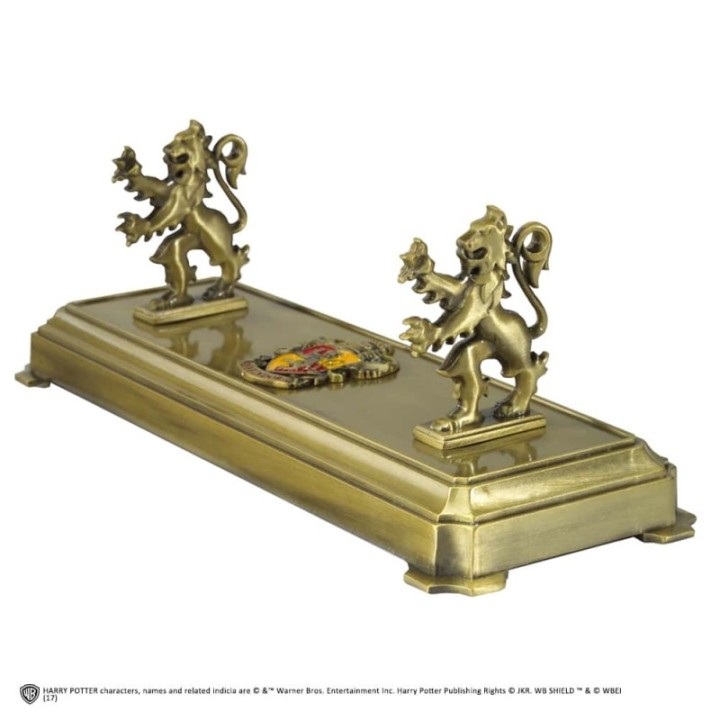 the noble collection replica the noble collection harry potter apoyavaritas casa gryffindor
