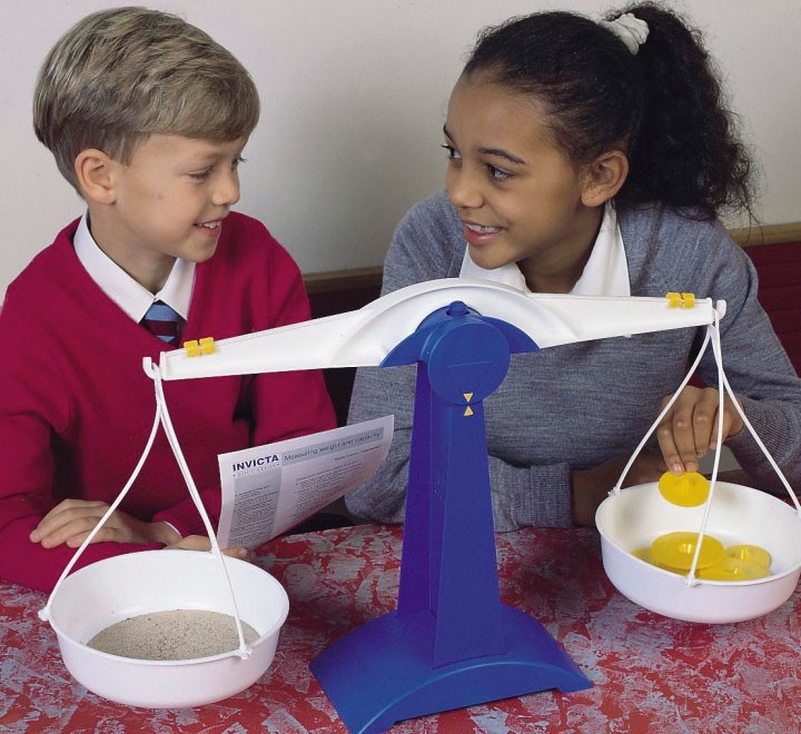 balanza platos henbea+pesos i0502