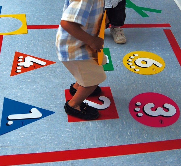 salta al num. 6 numeros plastico 3 col. henbea 792