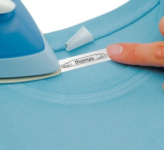 cinta dymo letratag ropa 12mmx2m ng/bl 18769